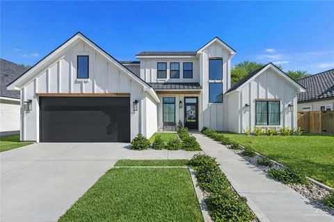 Homes For Sale - 1811 E 28th Street<br/> Mission, TX 78574