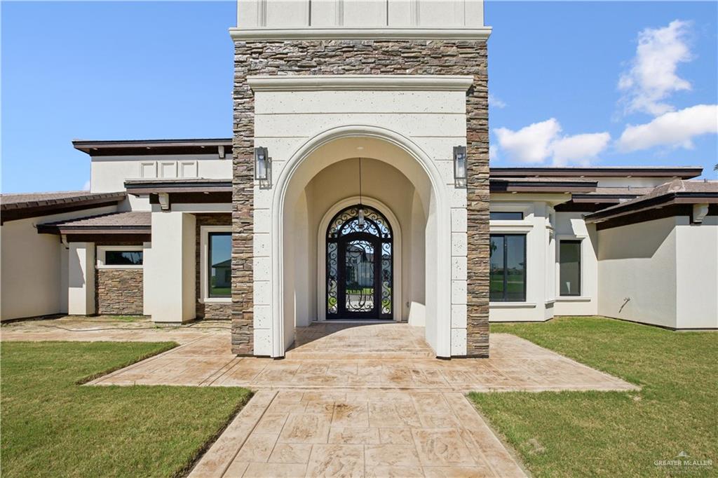 3910 La Hacienda Street, Weslaco, Texas image 2