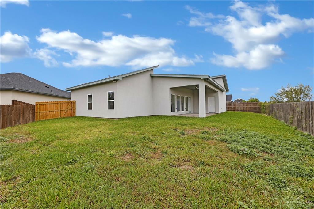 2827 Garman Street, Edinburg, Texas image 22