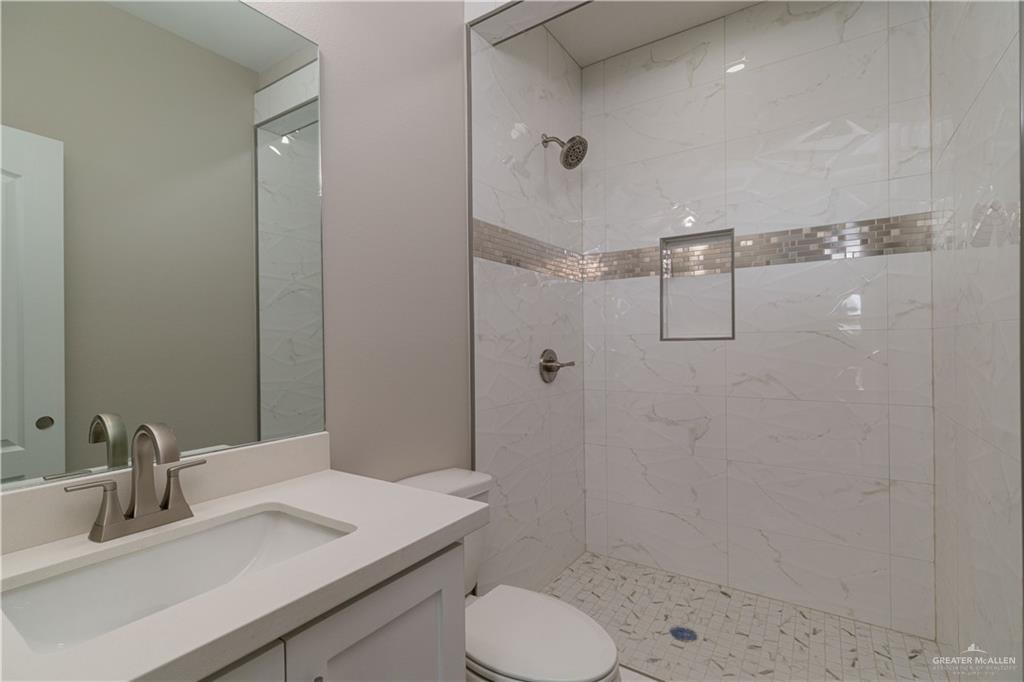 2326 Via Roma Road, Weslaco, Texas image 15