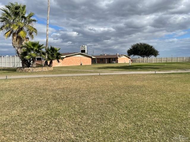 3637 N Kenyon Road, Edinburg, Texas image 8