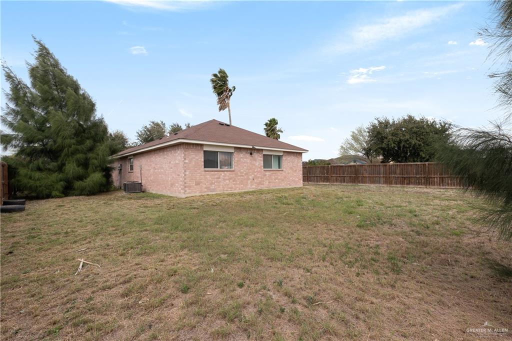401 Chile Pequin Drive, Donna, Texas image 15