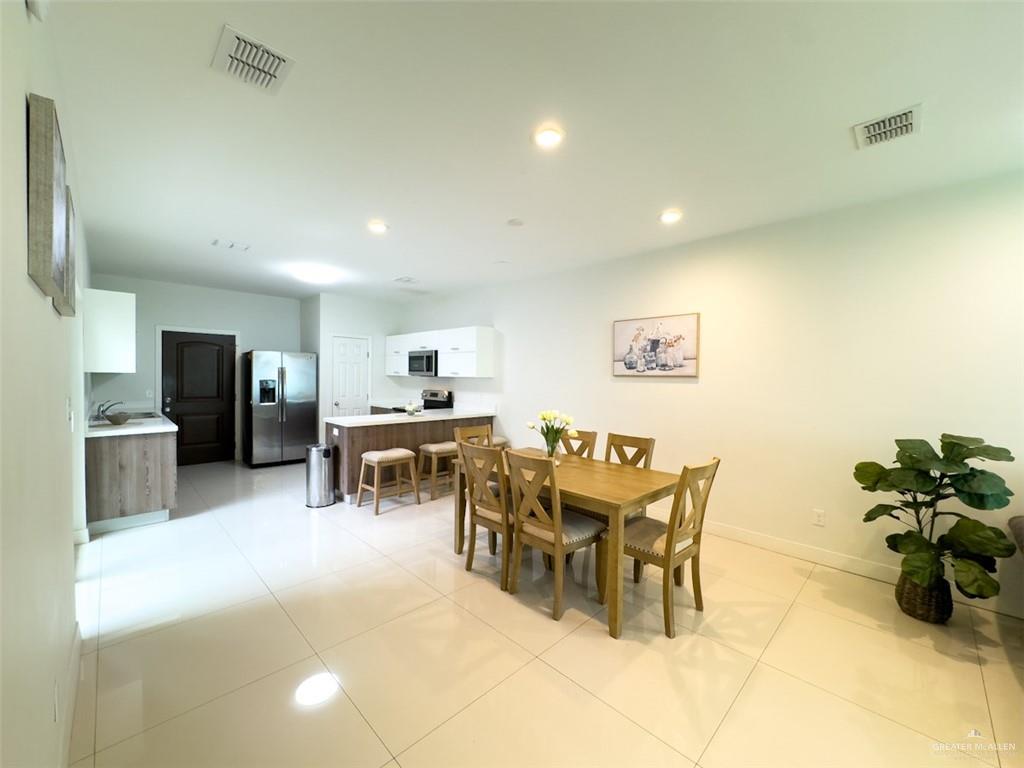 2207 S 6th Street, McAllen, Texas image 3