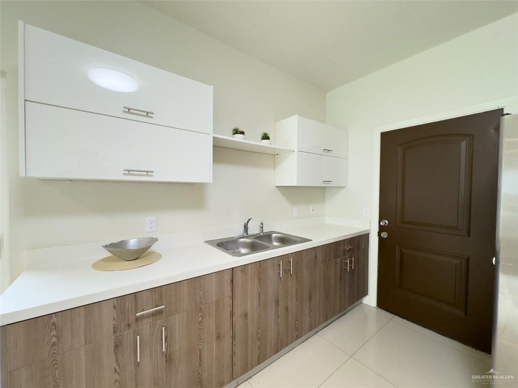 2207 S 6th Street, McAllen, Texas image 9