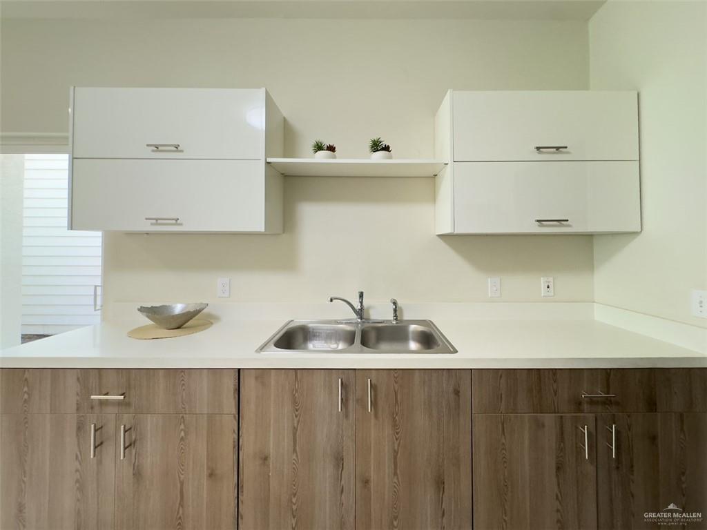 2207 S 6th Street, McAllen, Texas image 10