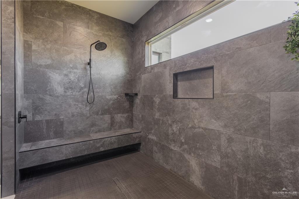 4800 Estancia Parkway, McAllen, Texas image 24