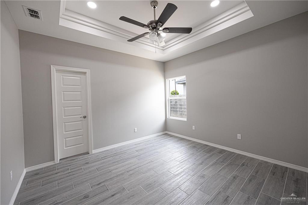 433 Serg Loop, Alamo, Texas image 12