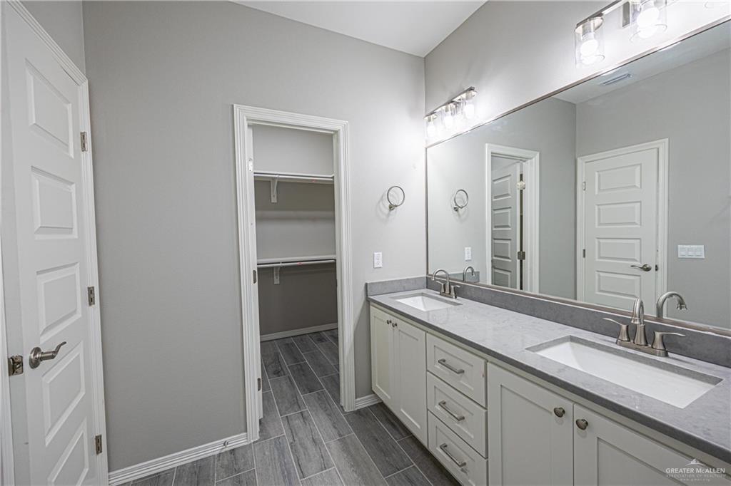 433 Serg Loop, Alamo, Texas image 14
