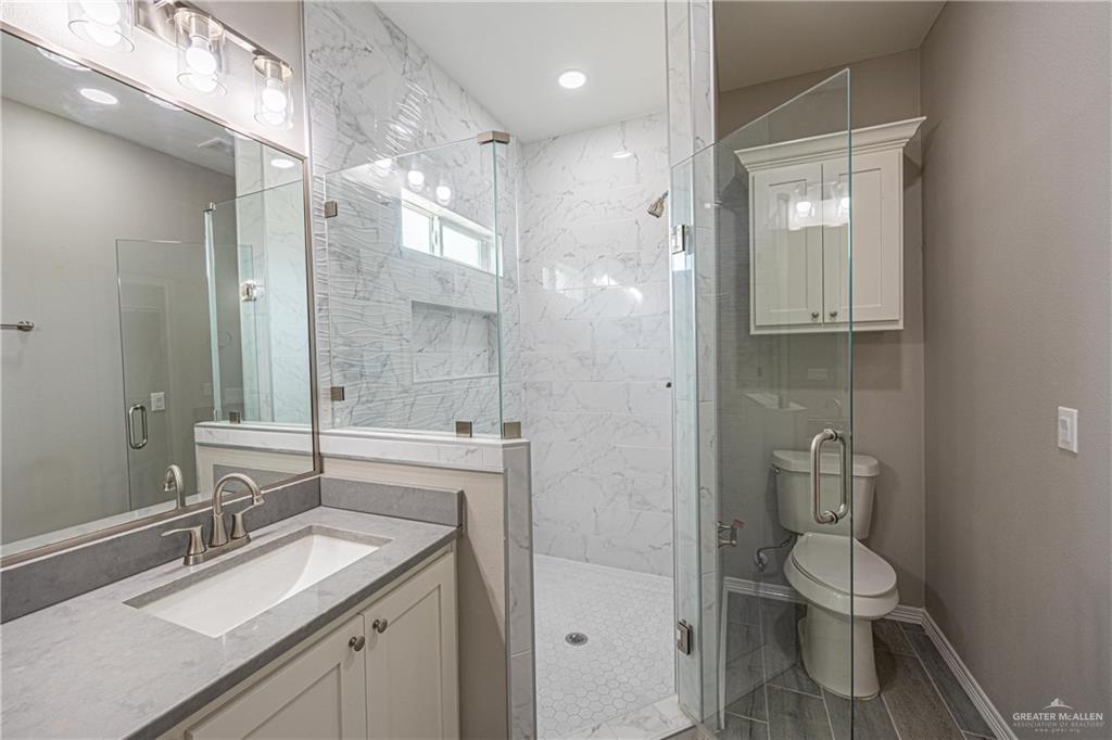 433 Serg Loop, Alamo, Texas image 13