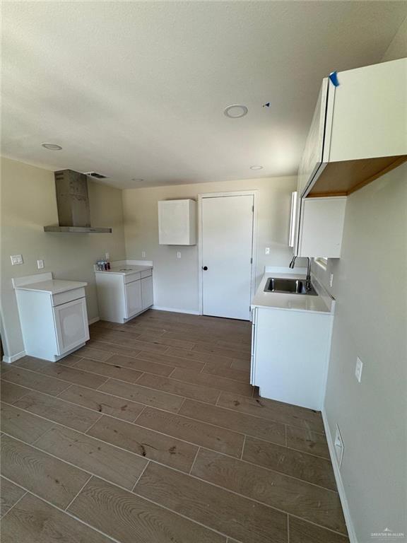 201 Mesquite Meadows Street, La Joya, Texas image 5