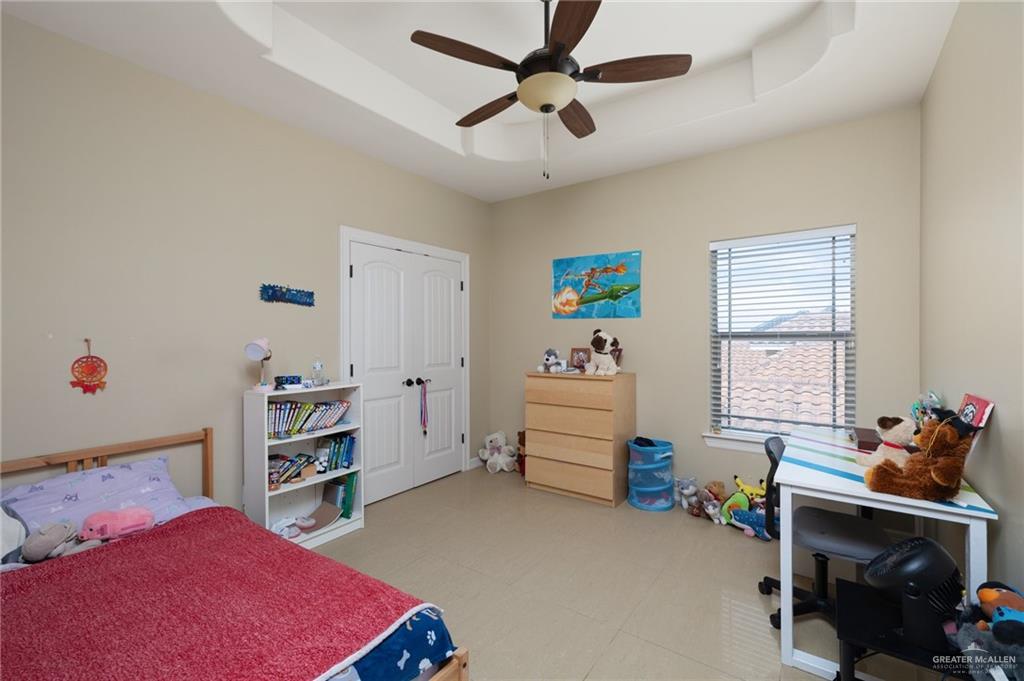 2201 W Rhin Drive, Edinburg, Texas image 15