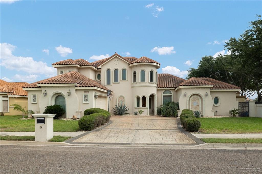 2201 W Rhin Drive, Edinburg, Texas image 1