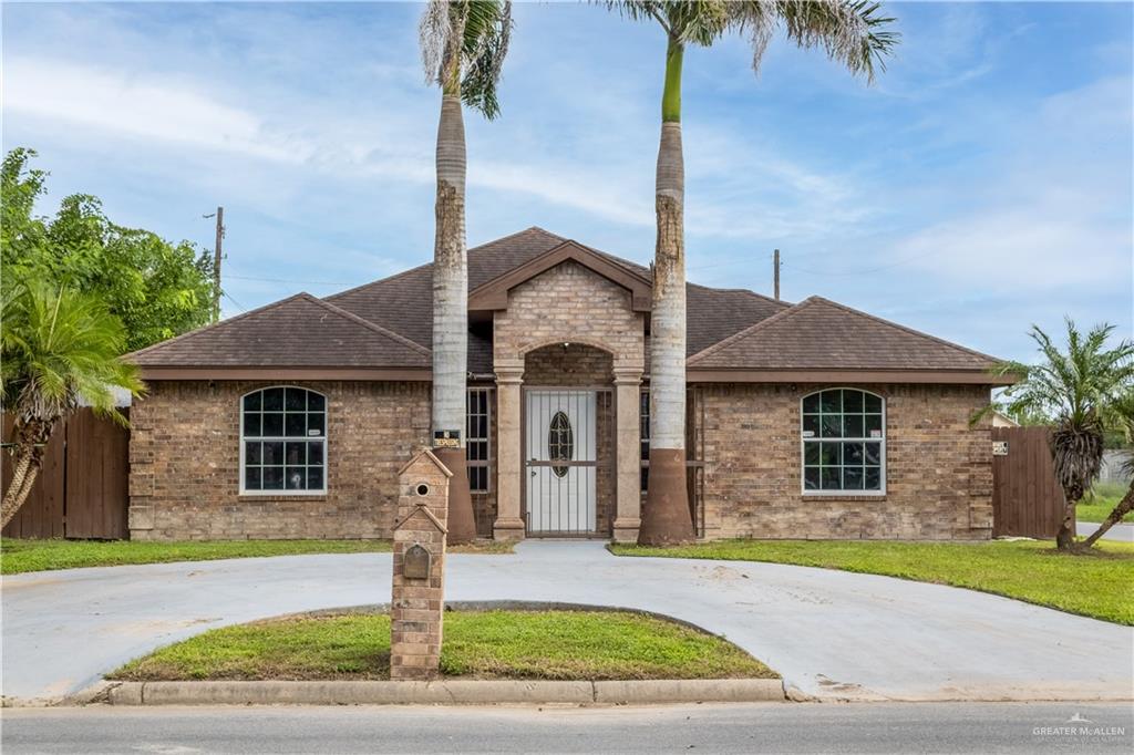 5605 S Belize Lane, Pharr, Texas image 1