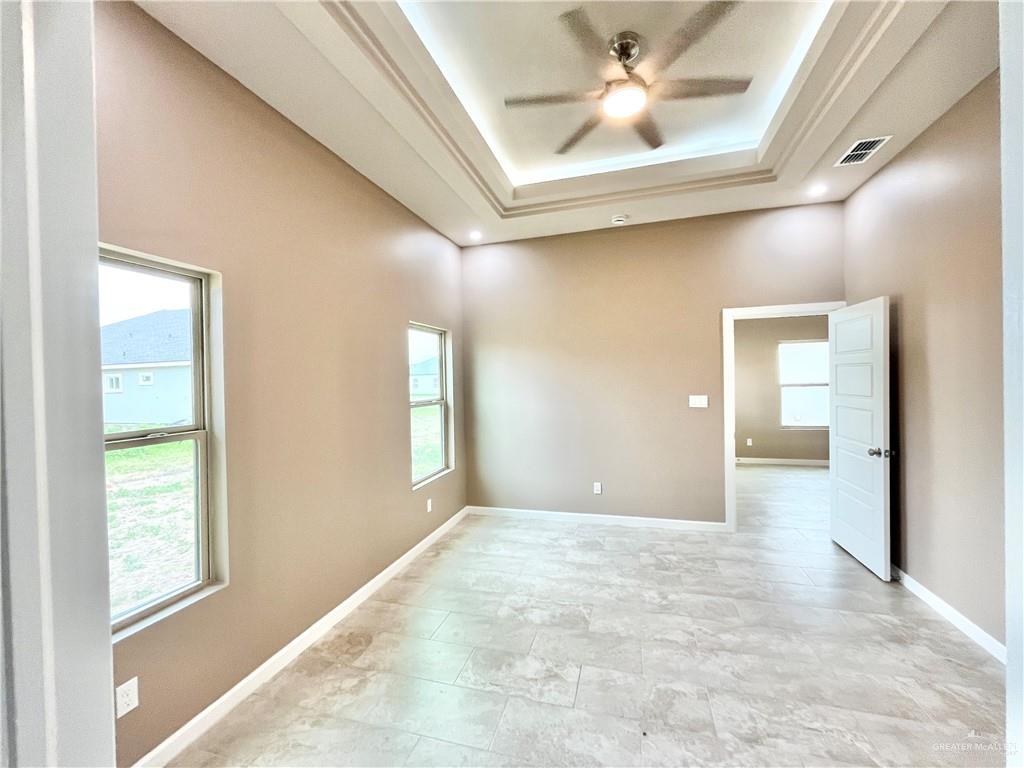 5928 N Playa Del Sol Street, Edinburg, Texas image 10
