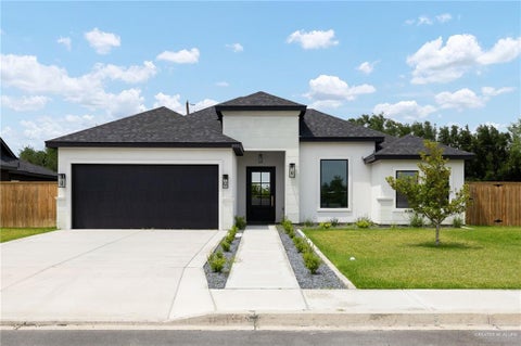 Homes For Sale - 1911 E 28th Street<br/> Mission, TX 78574