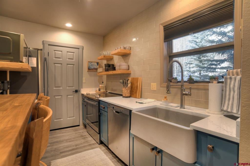 166 Yankee Girl Court 301
