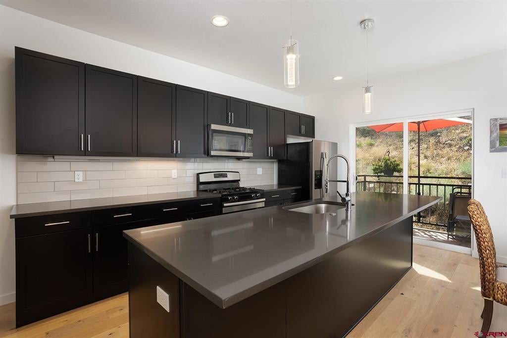 220 Metz Lane 804