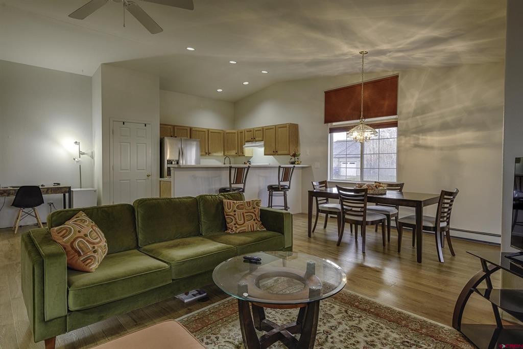 1951 Dubonnet Court