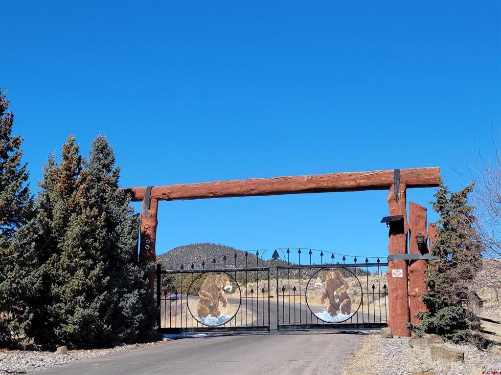 4413 Bear Creek Circle