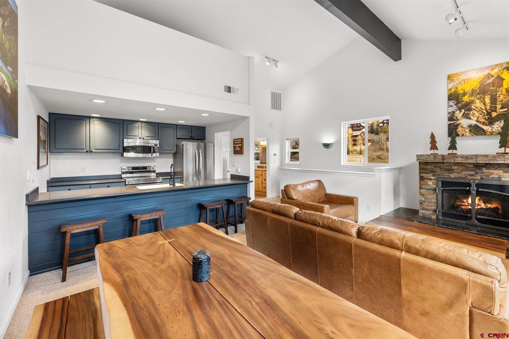 17 Castle Road 5
