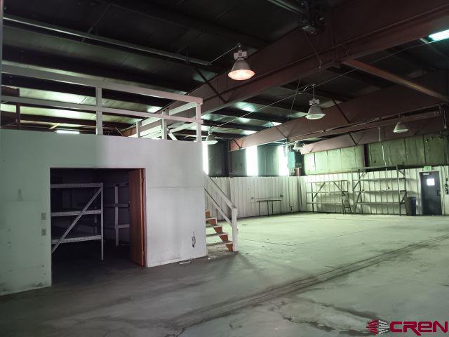 1901 Railroad Avenue