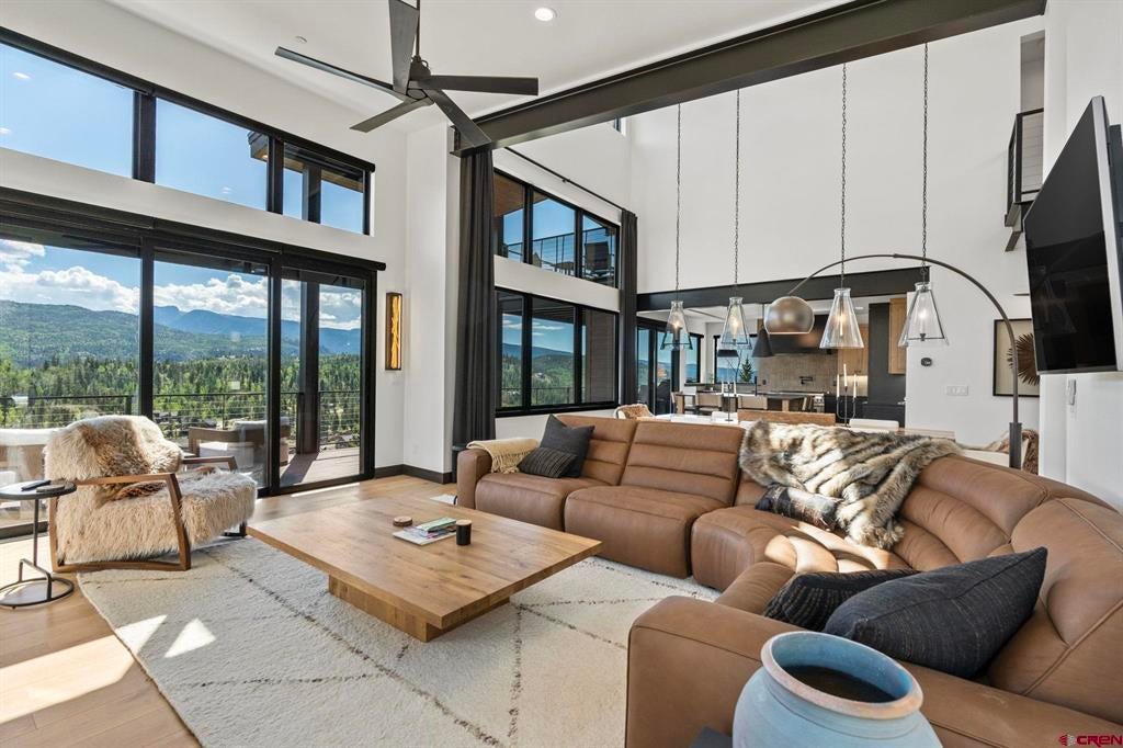 105 Double Diamond Drive