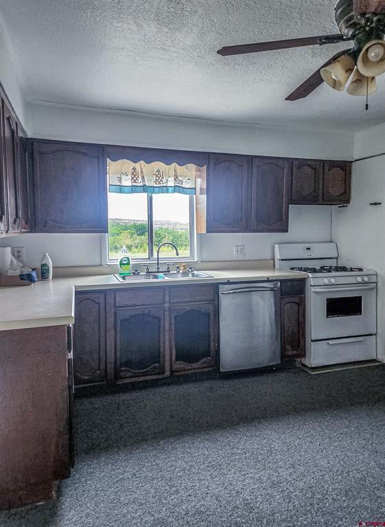 5041 Bloomfield Highway