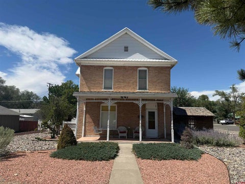 Photo of 447 S 9th Street, Montrose, CO 81401 (MLS # 838421)