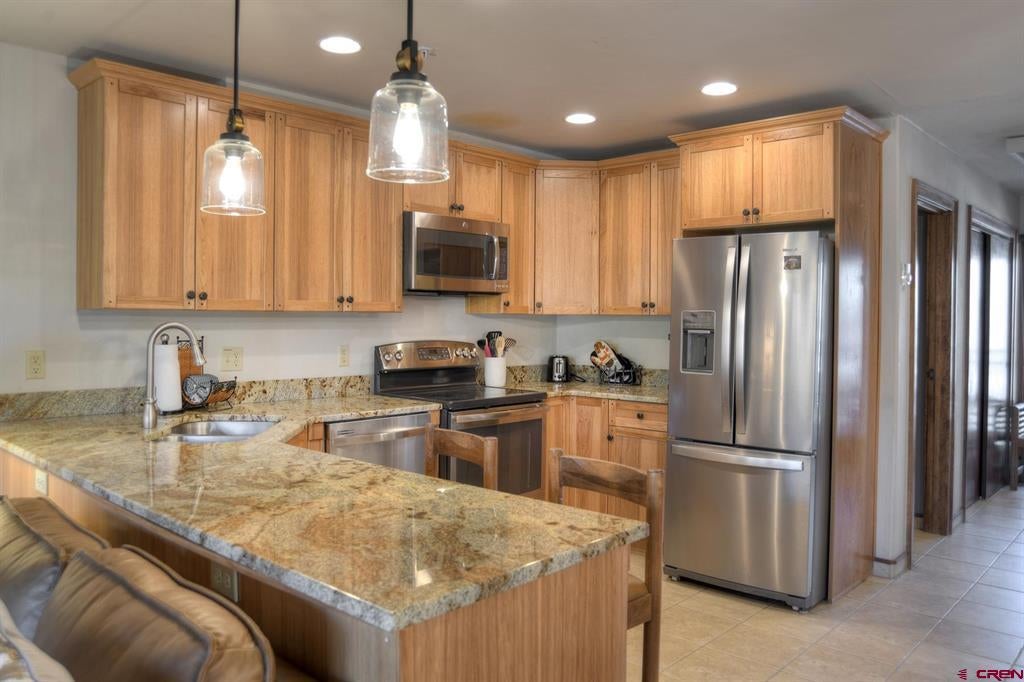 961 N Tamarron 615