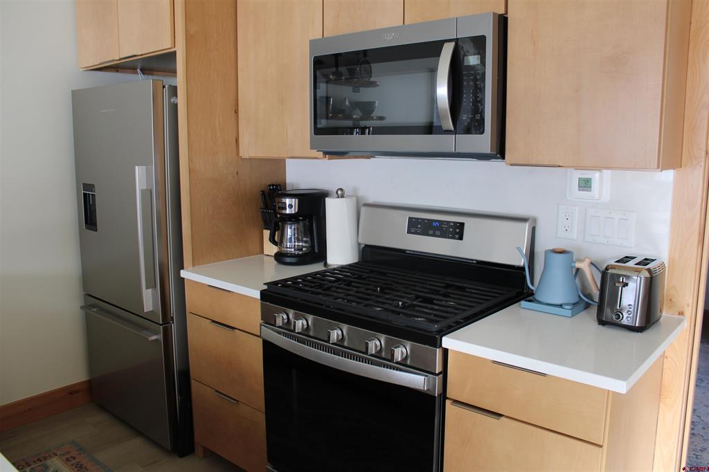 101 Elk Valley Road C