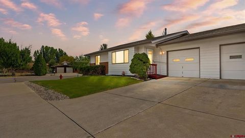 Photo of 2136 Stratford Drive #A, Montrose, CO 81401 (MLS # 832224)