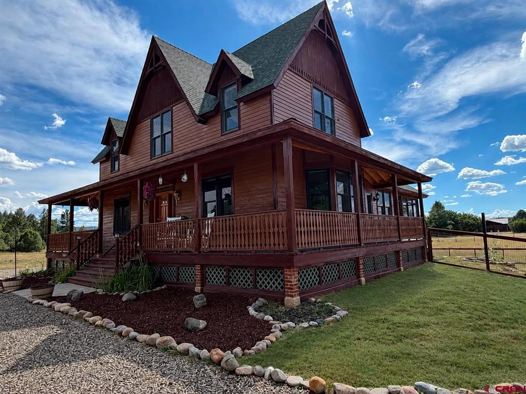 455 Heath Dr - Photo 2