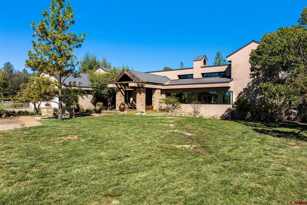 748 S Lakeside Drive