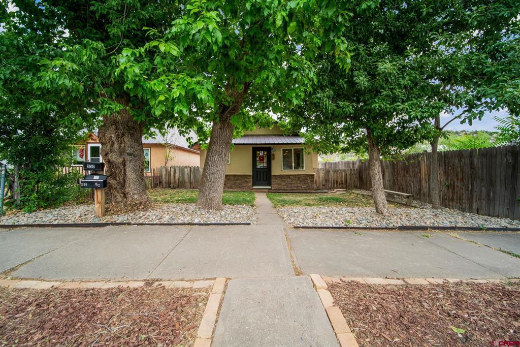 Photo 1 of 38 — 230 E 6th Avenue, Durango, CO 81301