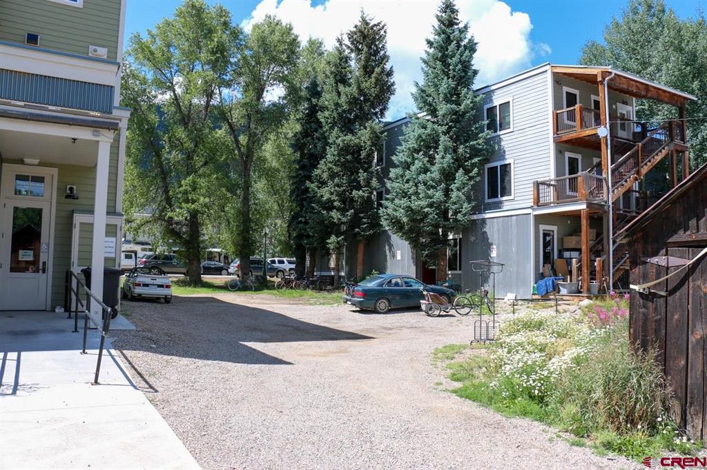 119 Elk Avenue