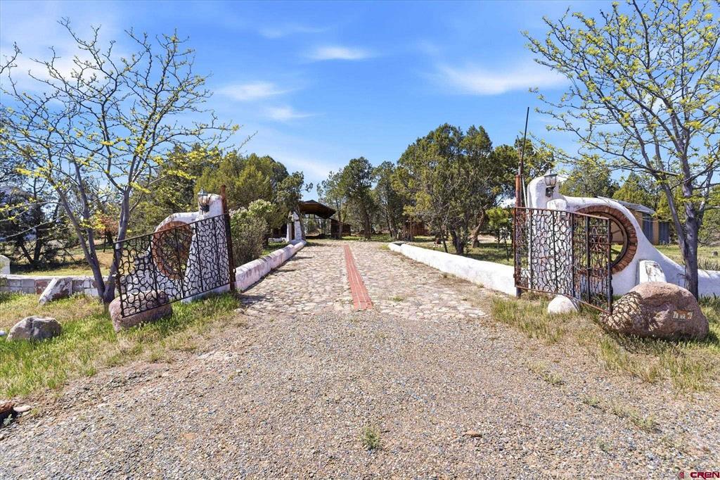 144 Pinon Hills Circle