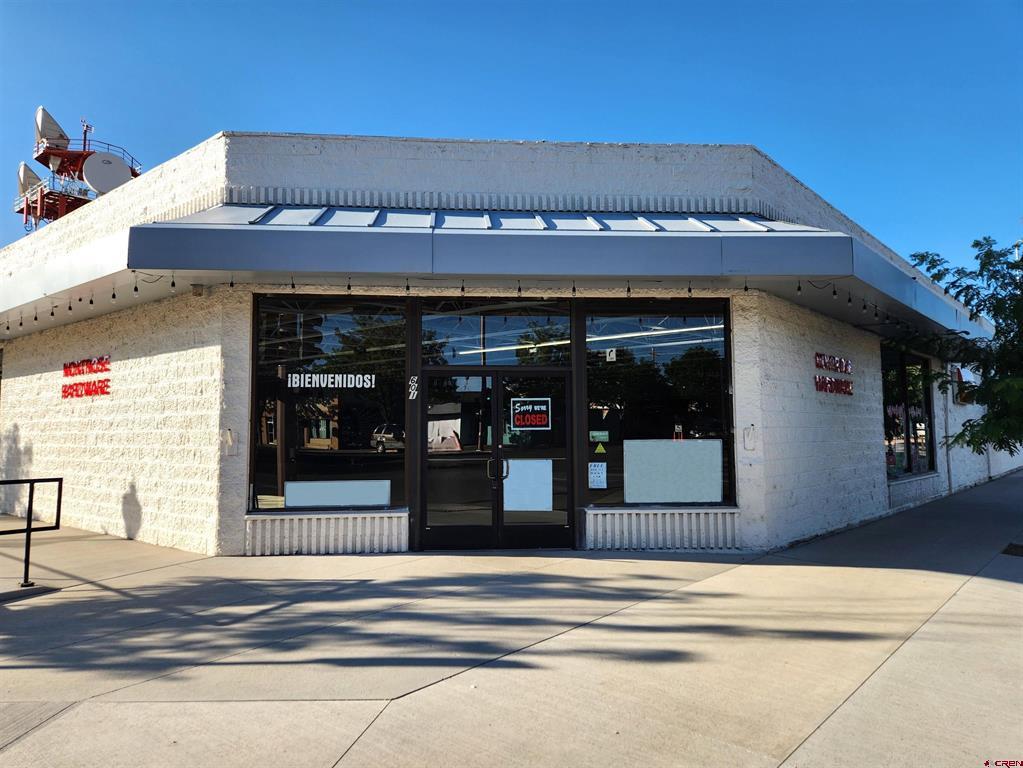601 E Main Street