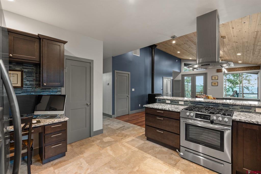 Durango, Colorado, 81301, United States, 3 Bedrooms Bedrooms, ,3 BathroomsBathrooms,Residential,Active,2017084