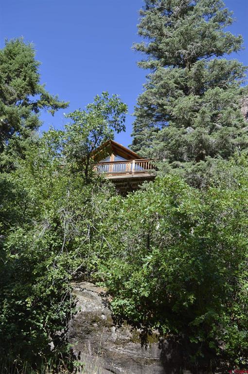 600 N Pinecrest Drive