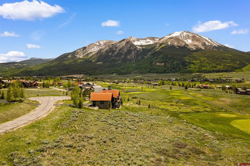 45 Wapiti Way