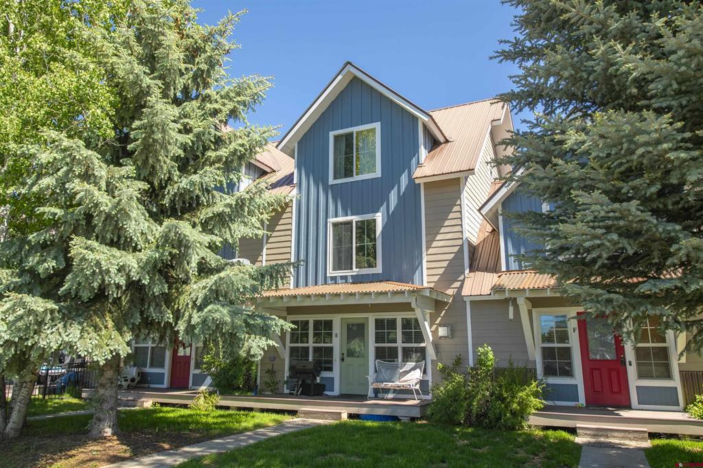 302 Van Tuyl Circle E