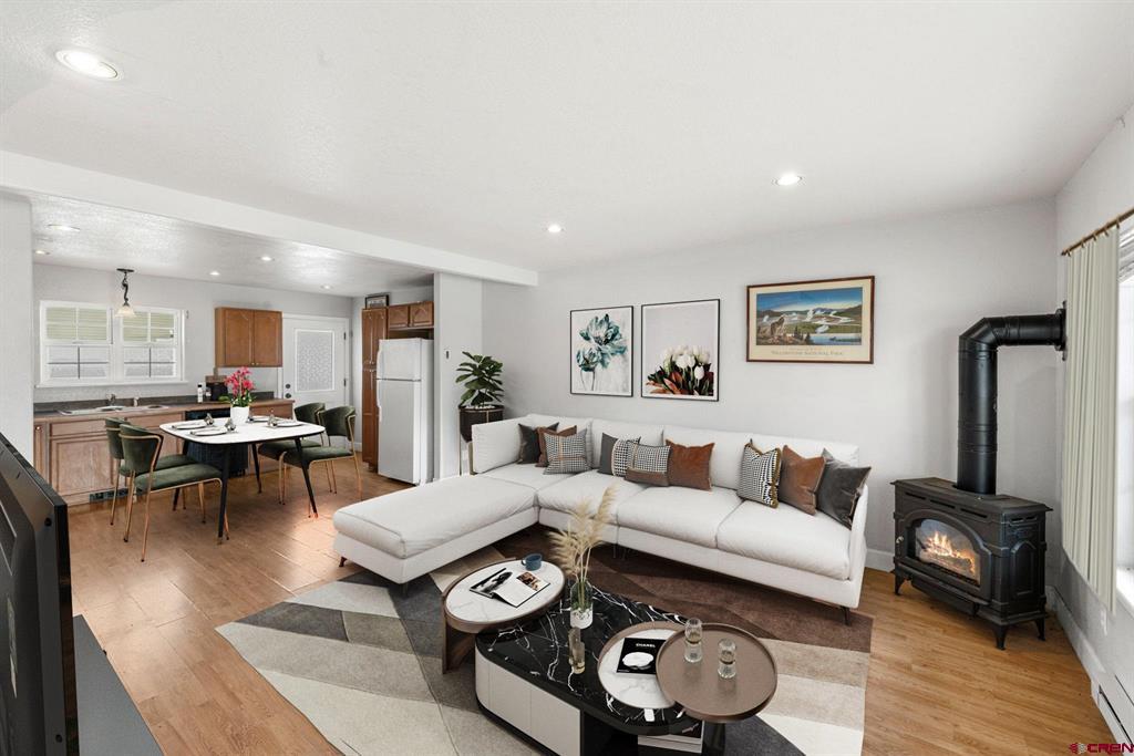 302 Van Tuyl Circle E