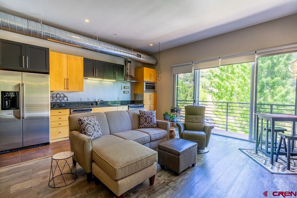 555 Rivergate Lane B2-247
