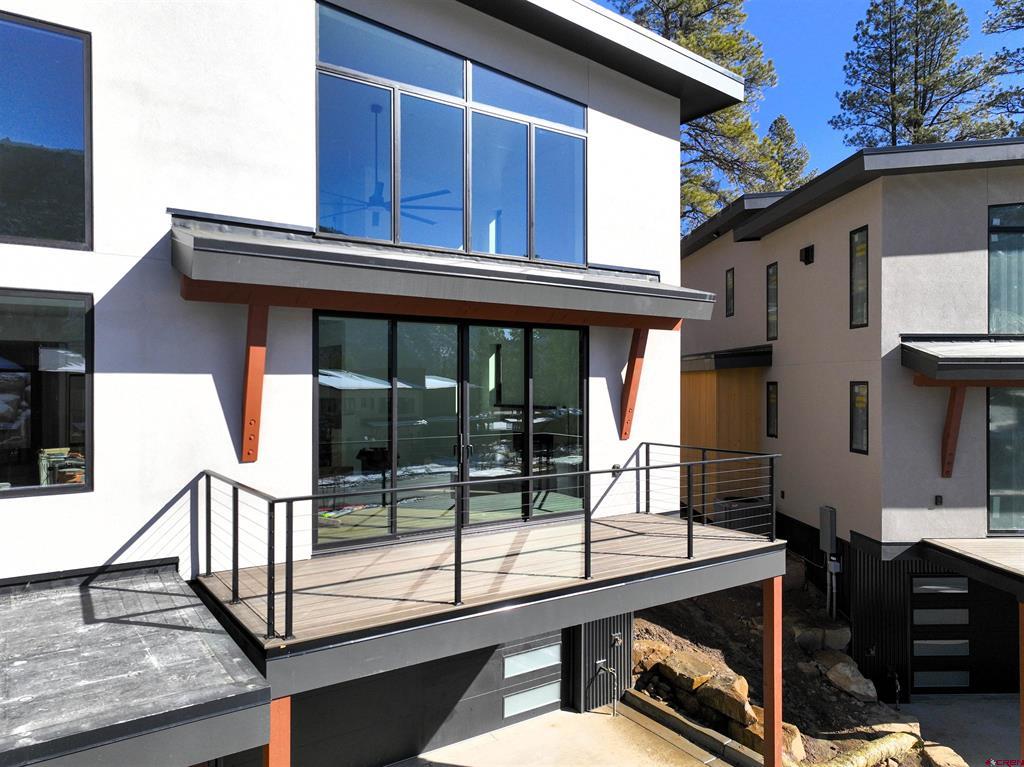 1124 Twin Buttes Avenue