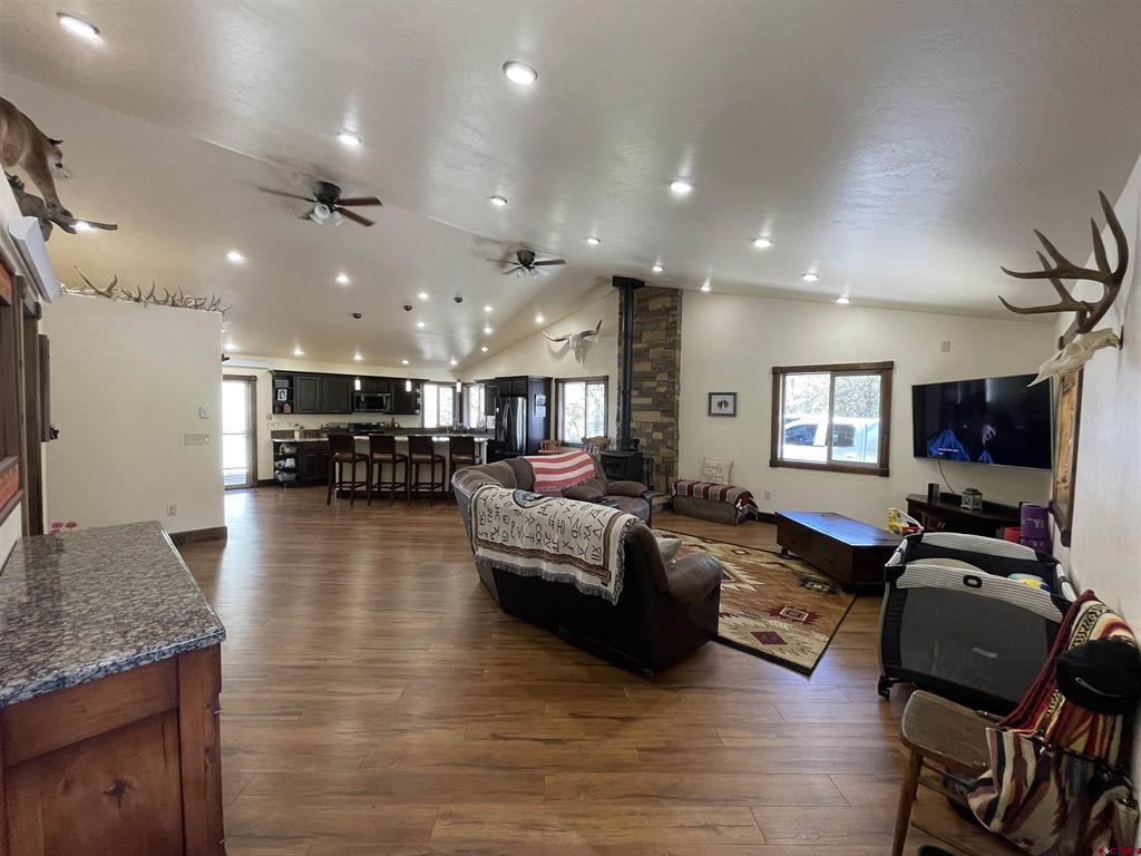 53580 Highway 330 330