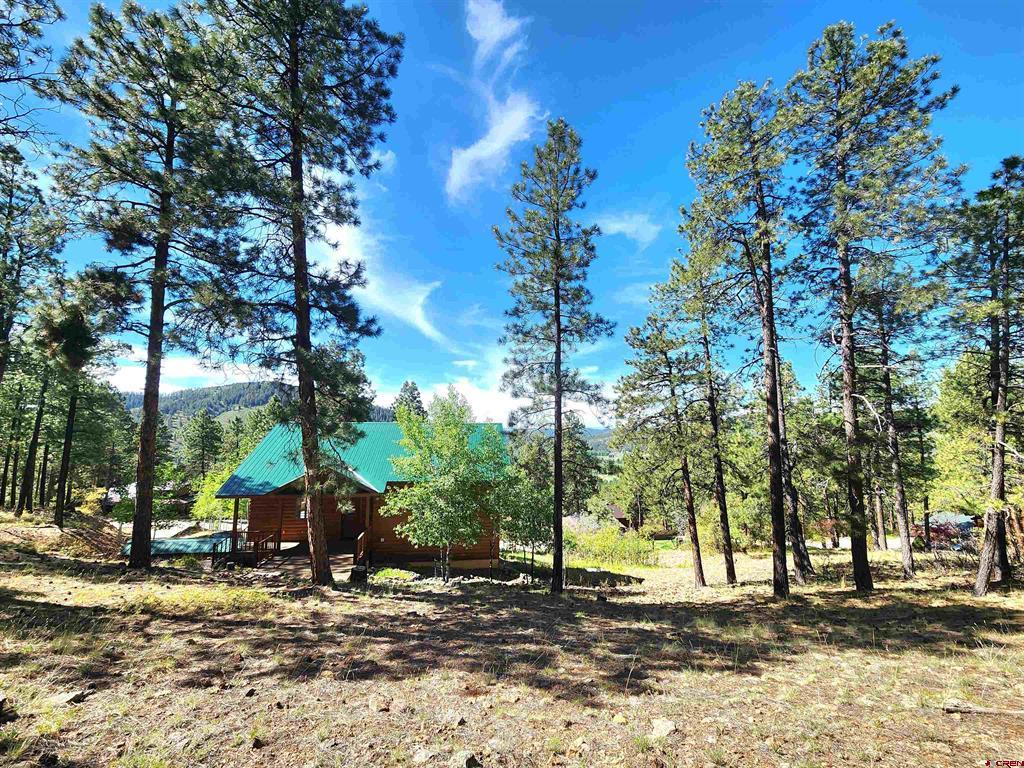 1043 Deer Ridge Drive