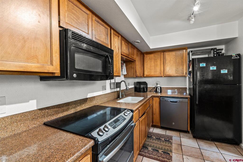 Durango, Colorado 81301, United States, 3 Bedrooms Bedrooms, ,3 BathroomsBathrooms,Residential,Active,136885