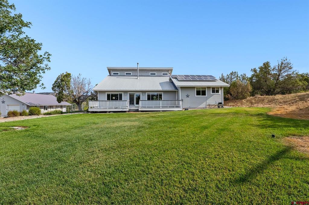1060 Mariposa Drive