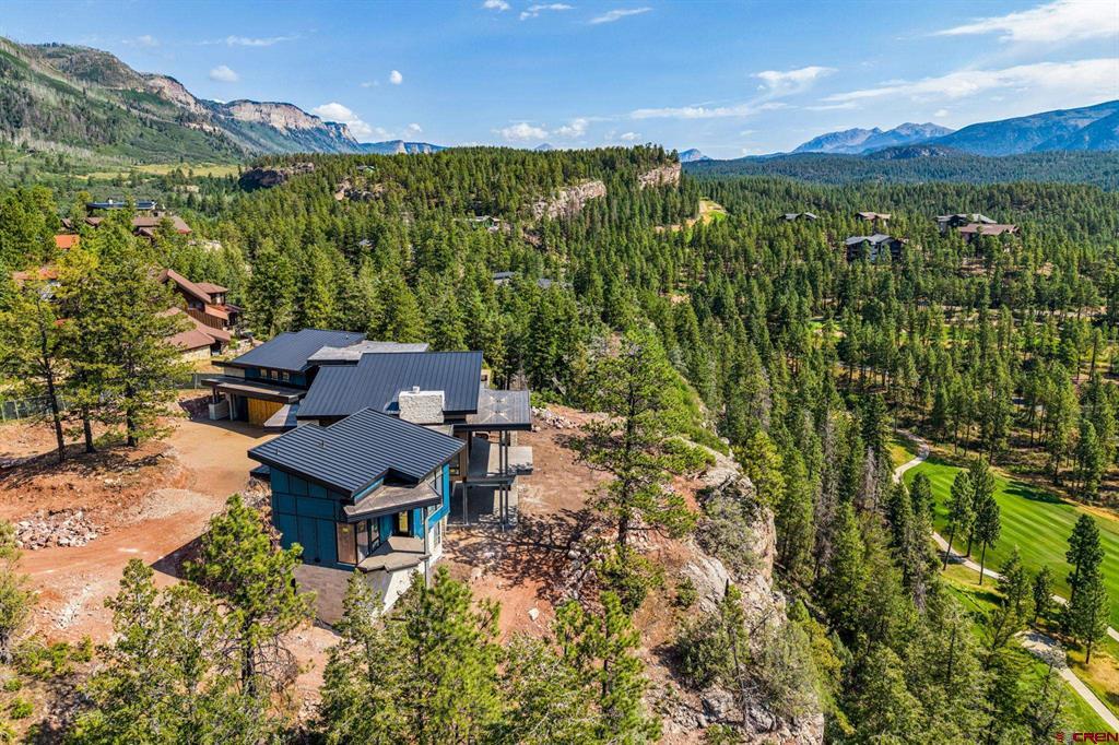 539 Glacier Cliff Drive