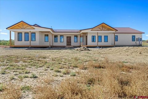 Photo of 14447 5950 Road, Montrose, CO 81403 (MLS # 829410) Photo of 14447 5950 Road, Montrose, CO 81403 (MLS # 829410)